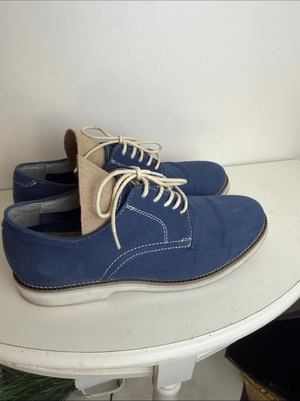 G.H. Bass & Co. classic derby